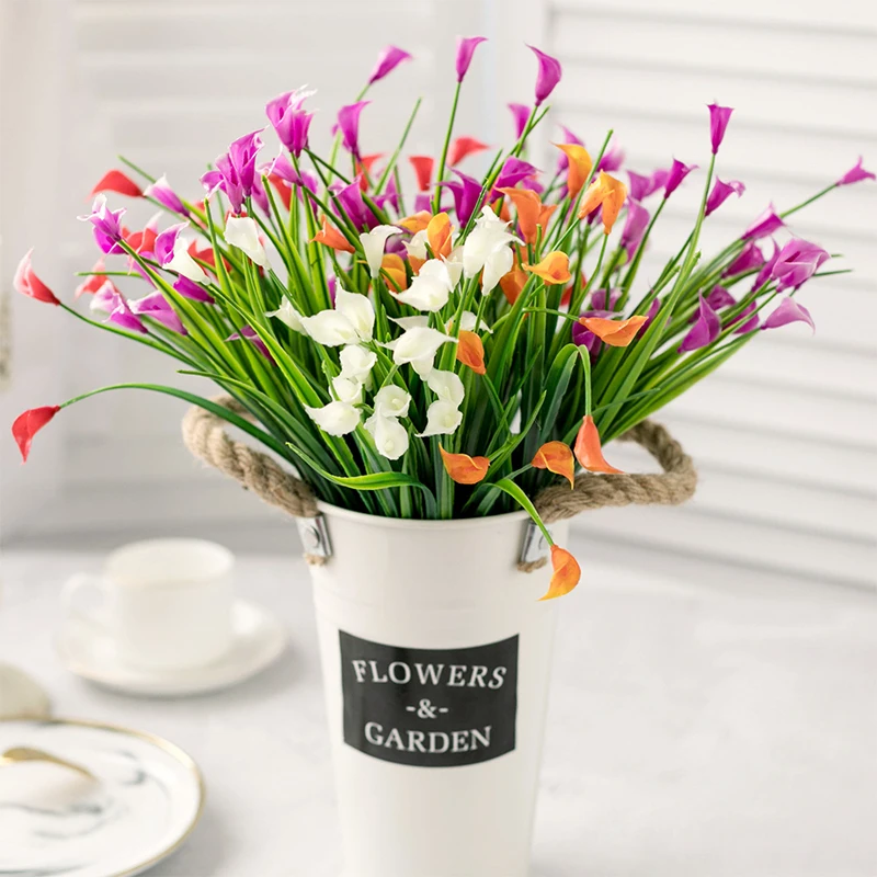 

Bouquet Mini Artificial Calla with Leaf Silk Fake Lily Aquatic Plants Artificial Decoration Home Decoration Flower Fake Flowers