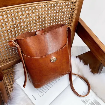 

2019 Vintage PU Leather Bucket Handbags New Tote Bag Female Fashion High Quality Big Capacity Ladies Shoulder Messenger Bags
