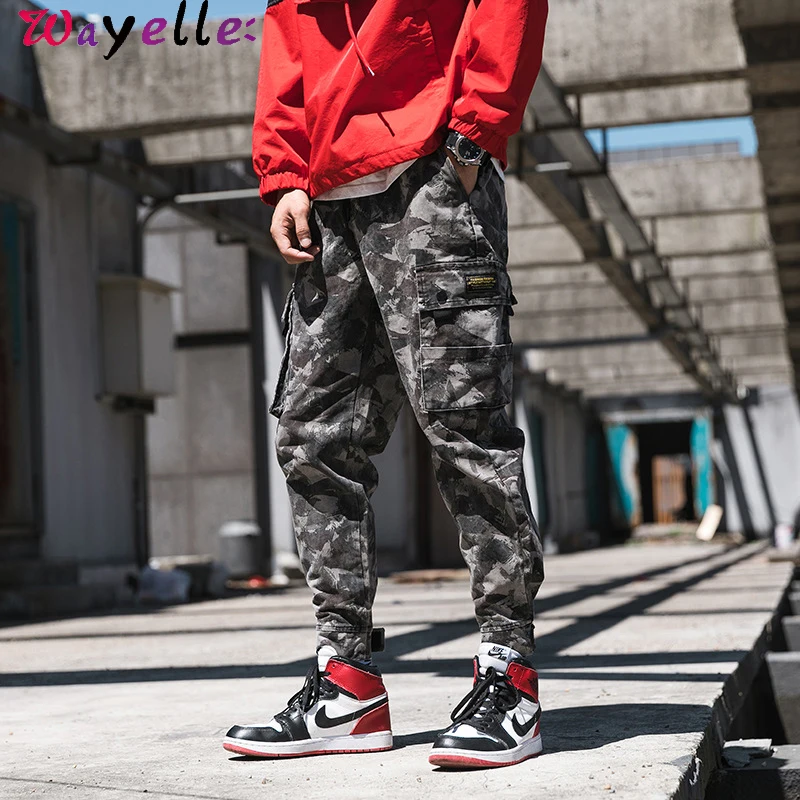 

Men Cargo Pants 2019 New Fashion Men Harem Joggers Harajuku Men Sweatpant Hip Hop Loose Trousers Men Streetwear Camo Pants