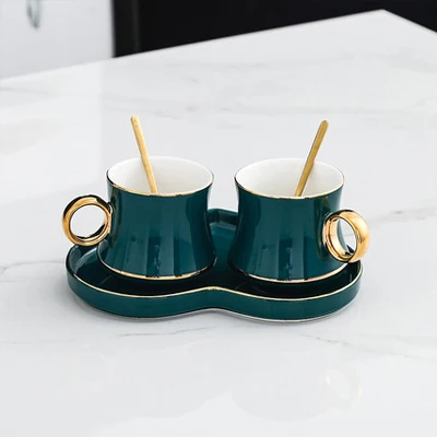 B 2-piece set Европейская маленькая Роскошная креативная кофейная чашка с ложкой, пара чашек, чашка для домашней питьевой воды, набор тарелок, свадебные подарки - Цвет: B 2-piece set