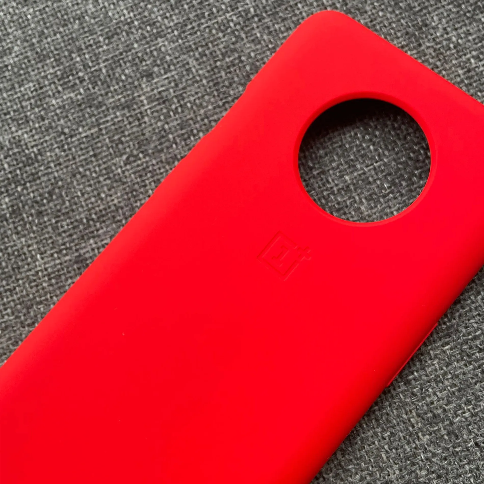 100% Original Official Oneplus 7T Silicone Red Back Soft Case Cover Without Retail box 3