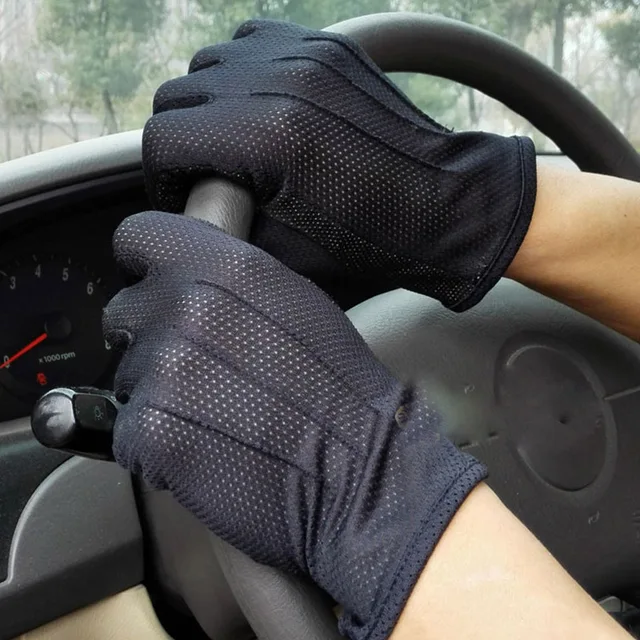 Men Summer Sports Fitness Non-slip Cycling Sunscreen Short Sun Mittens Thin Cotton Breathable Touch Screen Driving Gloves L20 1
