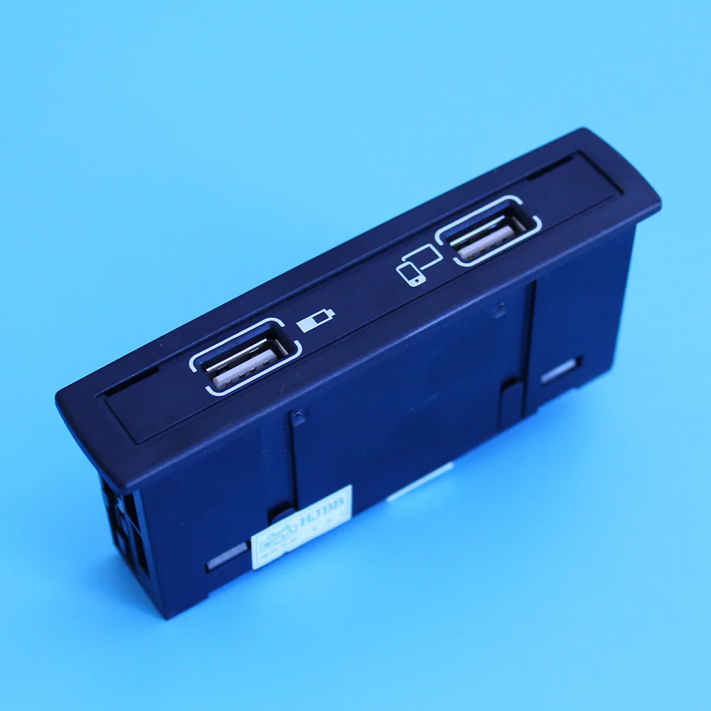 Мультимедийный блок A172 820 21 00 Usb-штекер для Mercedes-Benz CLS A CLASS GLA CLA GLE SD Card Reader A1728202100