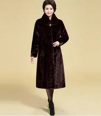 Red wine Одежда среднего возраста, пальто из искусственного меха, длинные пальто, высокое качество, норка, кашемир, зимние толстые теплые женские пальто, пальто с плюшевым мишкой, 4XL 5XL - Цвет: Red wine