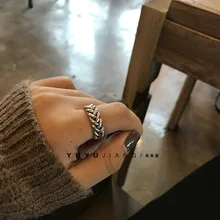 Plusieurs bandes de gros anneaux réglables de doigt de torsion faisant des bijoux de mariage de partie(China)
