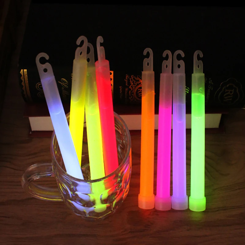 Bâtons Lumineux Verts Qualité Militaire - Paquet De 25 - Urgence, Fête