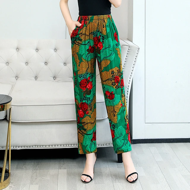 Womens Solid Pencil Pant