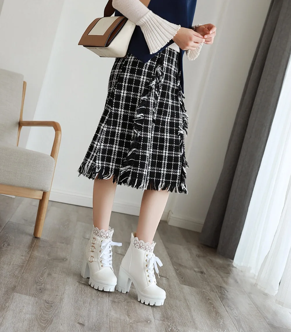3V7A3284