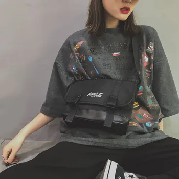 

New fashion slung shoulder student Japanese personality retro Korean version of the wild ins canvas bag female