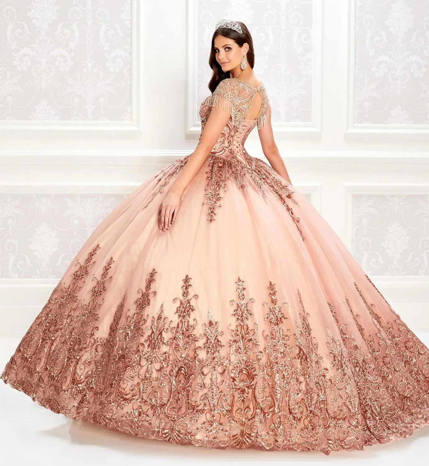 Burgundy Quinceanera Dresses With Wrap Lace Floral Applique Beads Ball Gown Quinceanera فساتين Sweet 16 Dresses