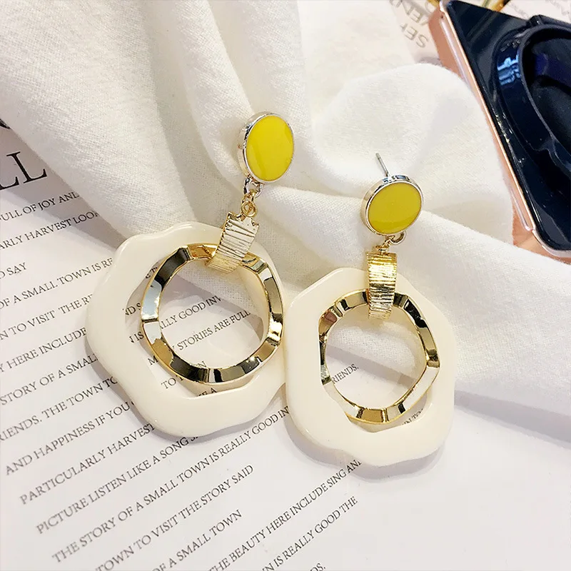 

Korean Fashion temperament Wooden Drop Earrings Personality Simple Geometric Hollow Water Drop Dangle Brincos
