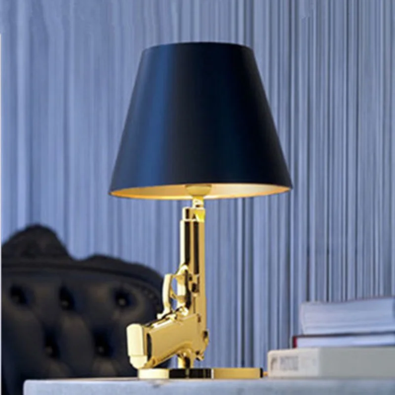 LukLoy позолоченный светодиодный настольный светильник для отеля оригинальная прикроватная лампа Простая Современная Серебряная настольная лампа украшение ткань абажур