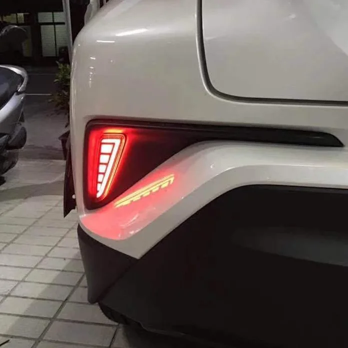 FOR TOYOTA C-HR CHR 2016-2018 REFLECTOR REAR BUMPER TAIL LIGHT BRAKE SIGNAL LAMP