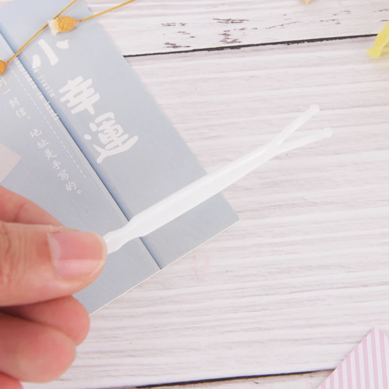 JETTING Hot 208pcs Magic Makeup Double Side Adhesive Eyelid Fiber Invisible Eye Sticker Tape Eyelid String Tool Safety Scissor
