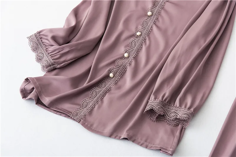 12987453485_1061836450