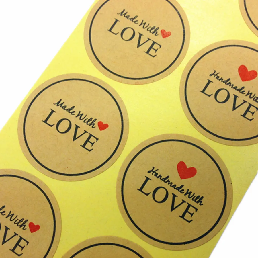 

100Pcs/pack Made With Love Red Heart Leather Round Seal Cake Baking Packaging Biscuit Sealing Stickers