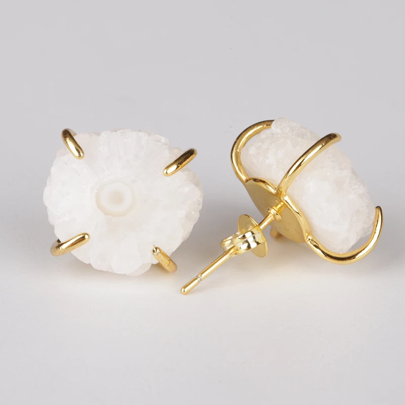 Зубец Установка полированный натуральный жеод Друза, друзовидный срез камня полудрагоценный камень бисера очаровательные пуговицы серьги гвоздики для женщин