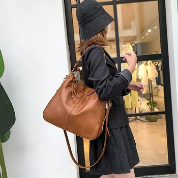 

PU Leather Elegant Women Shoulder Bag Classic Black Roomy Casual Tote Bag Gray Crossbody Bag