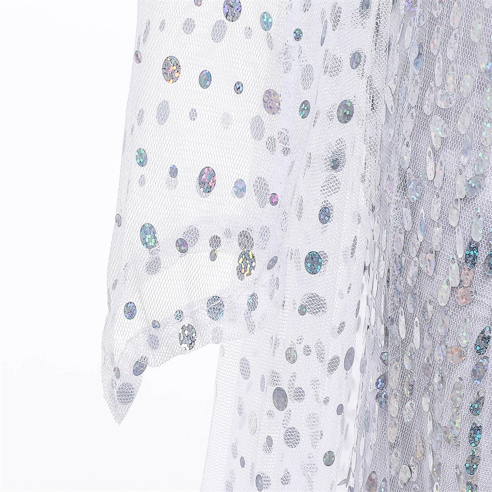 13243595452_898390851