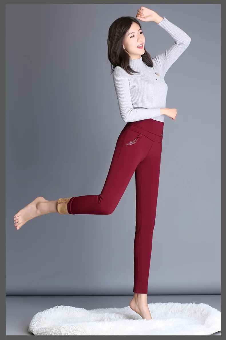 4691401727_2124278467