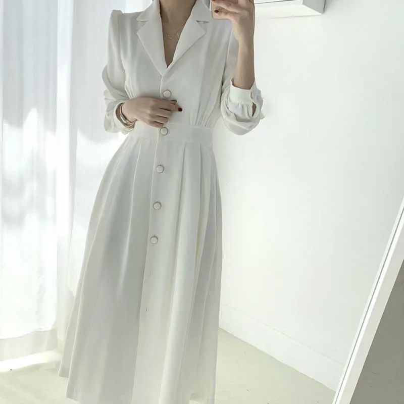 

Korean One-Piece Dress Women French Vintage Lapel Puff Sleeves Slim Waist Single Breasted Dresses Spring Autumn Lady Dress 2020