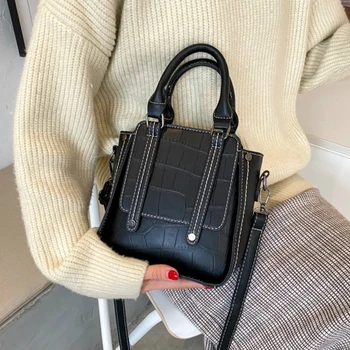 

PU Leather Chain Design Crossbody Bags Women Small Handbag Small Bag Sac A Main Femme Hand Bag Ladies Designer
