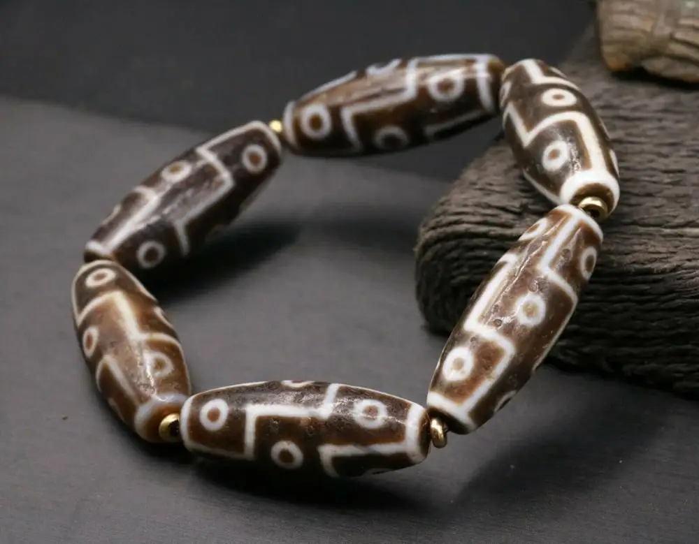 

Treasure Magic Power Magic Energy Power Tibetan Old Agate 9 Eye King dZi Bead BRACELET Bangle Amulet