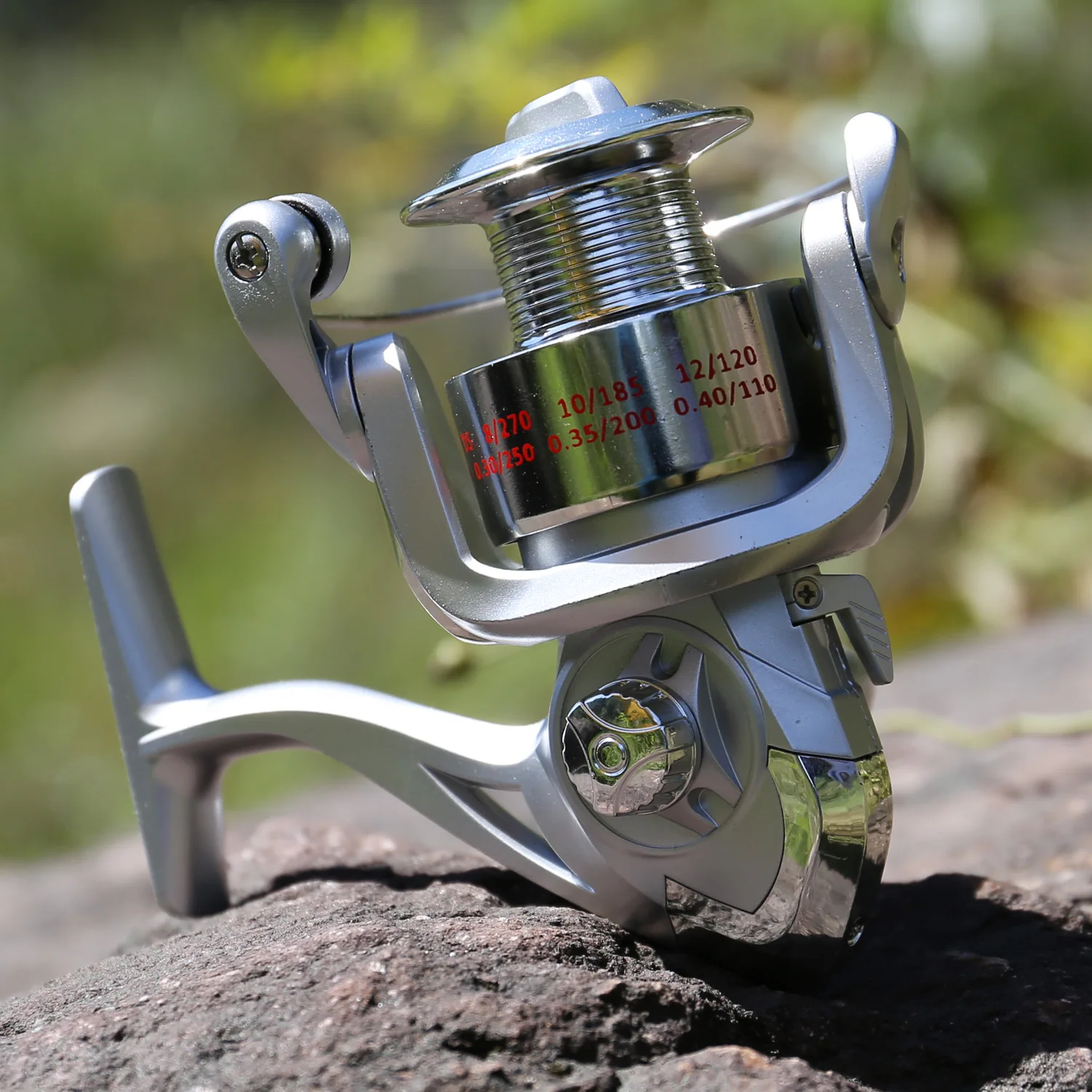 Sougayilang 1000-3000 Fishing Reels Speed 5.2:1 Gear Ratio Right/Left Hand Sea Fishing Reel Saltwater Freshwater Spinning Reel