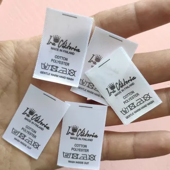 

3000pcs , 2.5 * 4 cm Custom White satin ribbon print washing tag clothing care label
