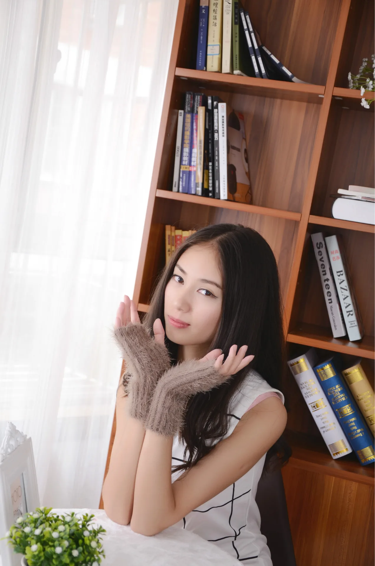 Korean-style Gloves Simple Fashion Women's Winter Haima Yarn Midi Warm Thick Yarn Gloves D002