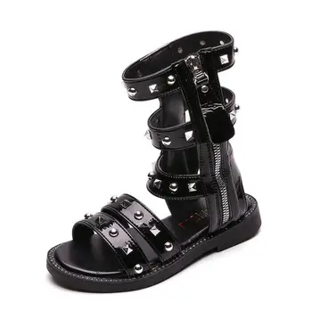 

2020 New Little Girl Flat Summer Rivet Sandals Big Kid Beach Sandals Children Gladiator Princess Shoes 3 4 5 6 7 8 9 10 11 12