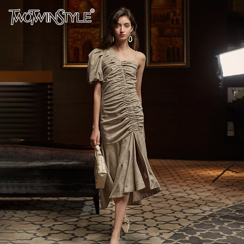 TWOTWINSTYLE Asymmetrical Patchwork Plaid Ruched Dress For Women Puff Sleeve Irregular Hem Elegant Dresses Female 2020 Summer TWOTWINSTYLE Asymmetrical Patchwork Plaid Ruched Dress For Women Puff Sleeve Irregular Hem Elegant Dresses Female 2020 Summer