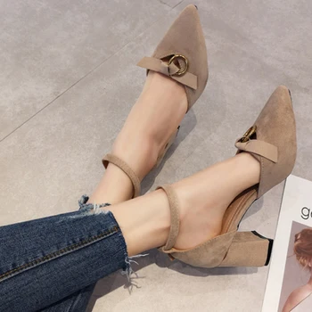 

Chic sandals women spring and summer 2020 new wild Korean version of the thick with students Baotou fairy shoes girls high heels