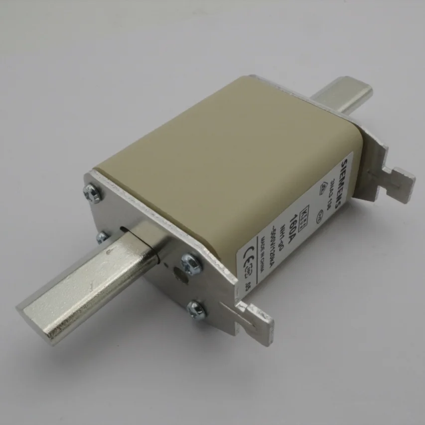 

3pcs NH1-gG Fuse 3NA3136 160A 500V fuse block for motor short circuit protection