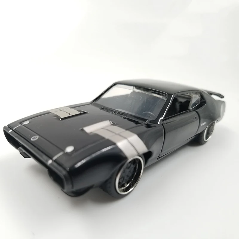 

1:32 Scale Metal Alloy Dodge Charger Subaru Plymouth Fast 8 Car Model Pull Back Diecast Vehicles Toys Children
