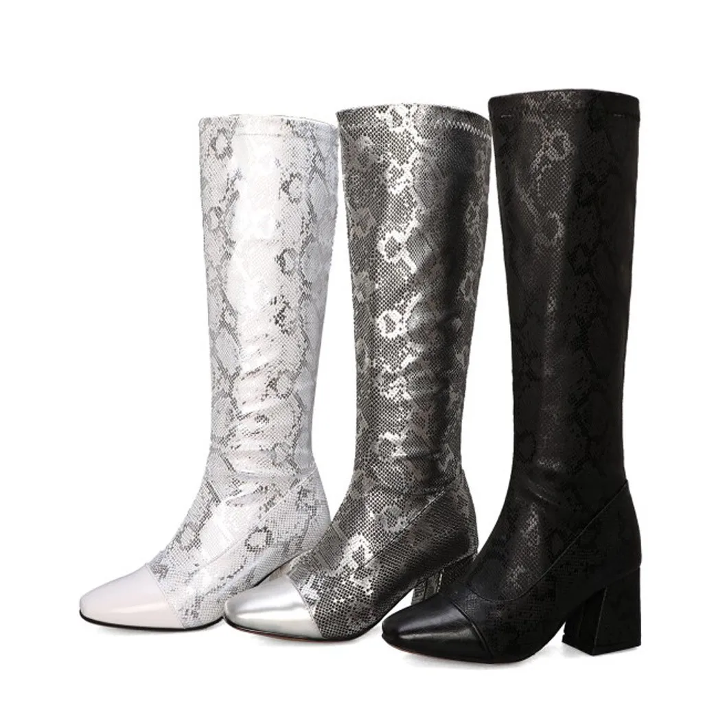 Обувь; модные женские ботинки; zapatos de mujer; женские Сапоги выше колена с боковой молнией; высокие сапоги-трубы на высоком квадратном каблуке со змеиным узором