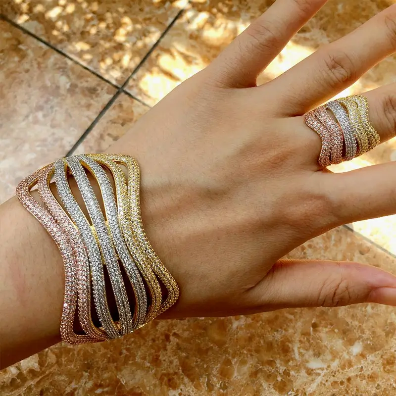Newness Luxury Line Special Design Shiny Rhinestone Copper Rings Bangle Set Engagement Wide Large Bangles For Women Bijoux - Окраска металла: Золотой цвет