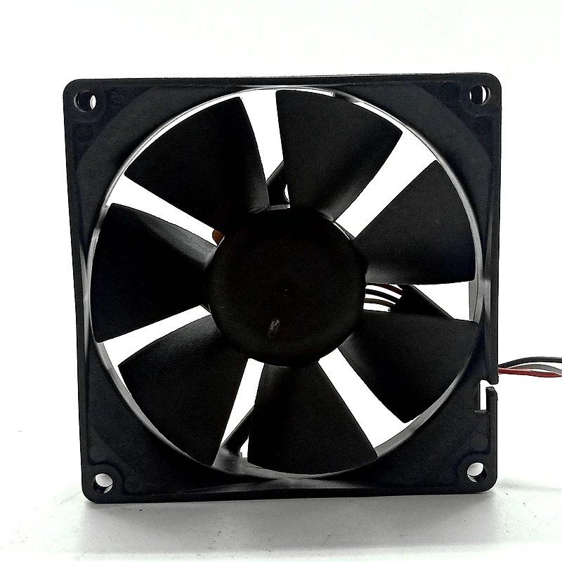 Ventilador Refrigerador de Rolamento Esférico Duplo Alta Velocidade de Fluxo de ar Dc12v 9225 92 mm 0.70a Ventiladores e resfriadores - Imagem 3