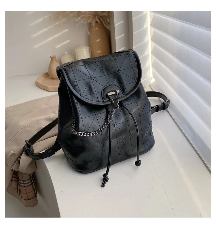 Women's Fashion Soft Leather Backpack With Chain Female Large Capacity Geometric Backpack Purse Girls Travel Bags Black Wine red (6)
