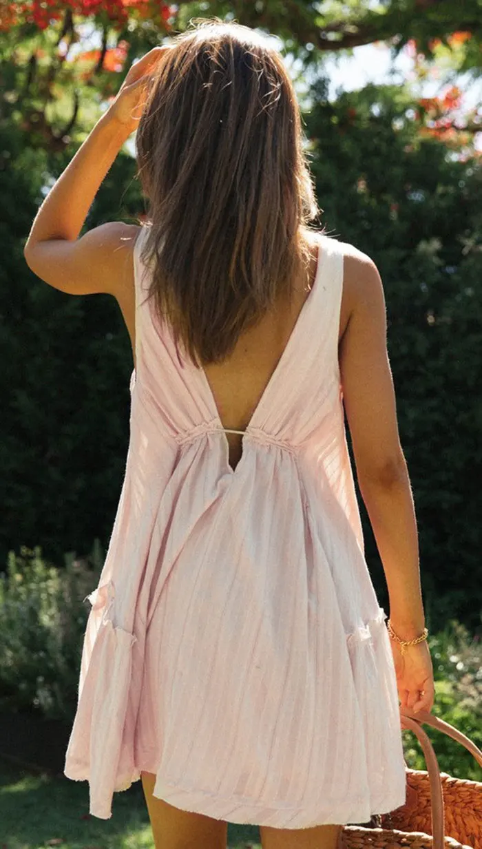 deep v neck sleeveless summer dress
