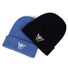 Шерстяная шапка с вышивкой жестов для мужчин и женщин; сезон осень-зима; универсальные теплые шапки; уличная ветрозащитная Шапка; Повседневная шапка