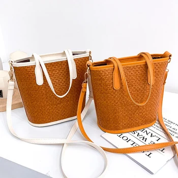 

Fashionable Ladies Hand-Woven Straw Bag Leisure Holiday Beach Bag Shoulder Diagonal Bag
