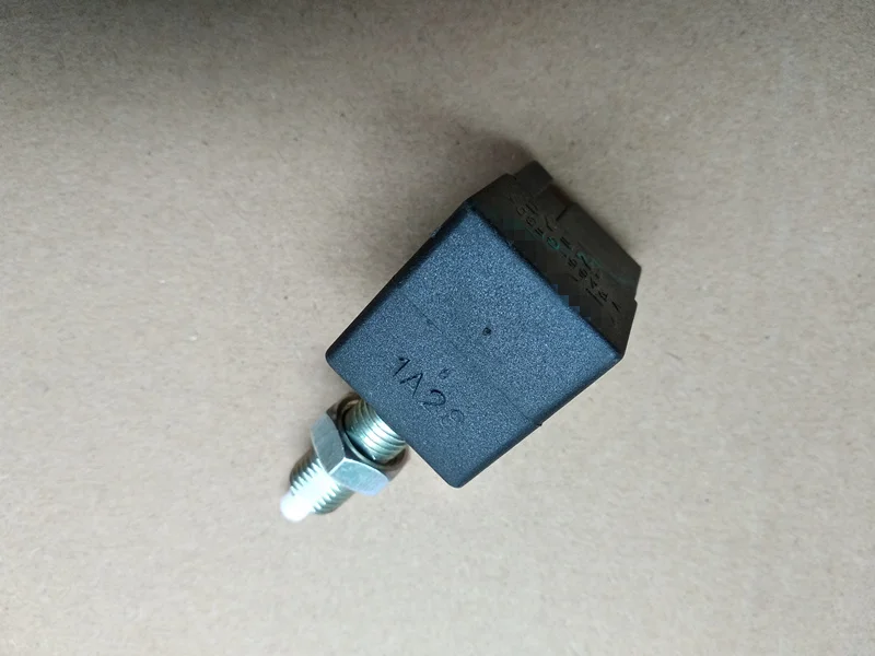 93810-2E000(2PIN) переключатель тормозной лампы/стоп переключатель задней лампы для hyundai для Kia Elantra Sonata Tiburon99-12 93810-2E000