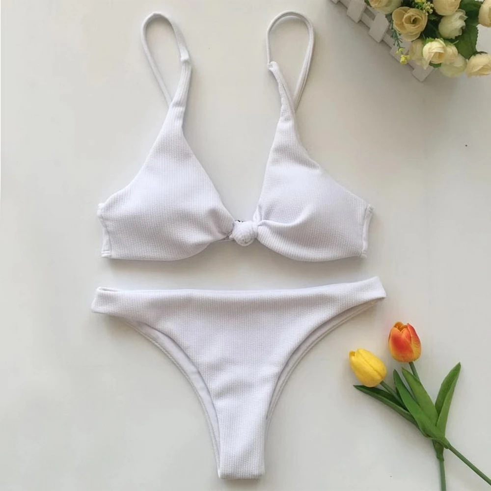 2052-583244142821-white