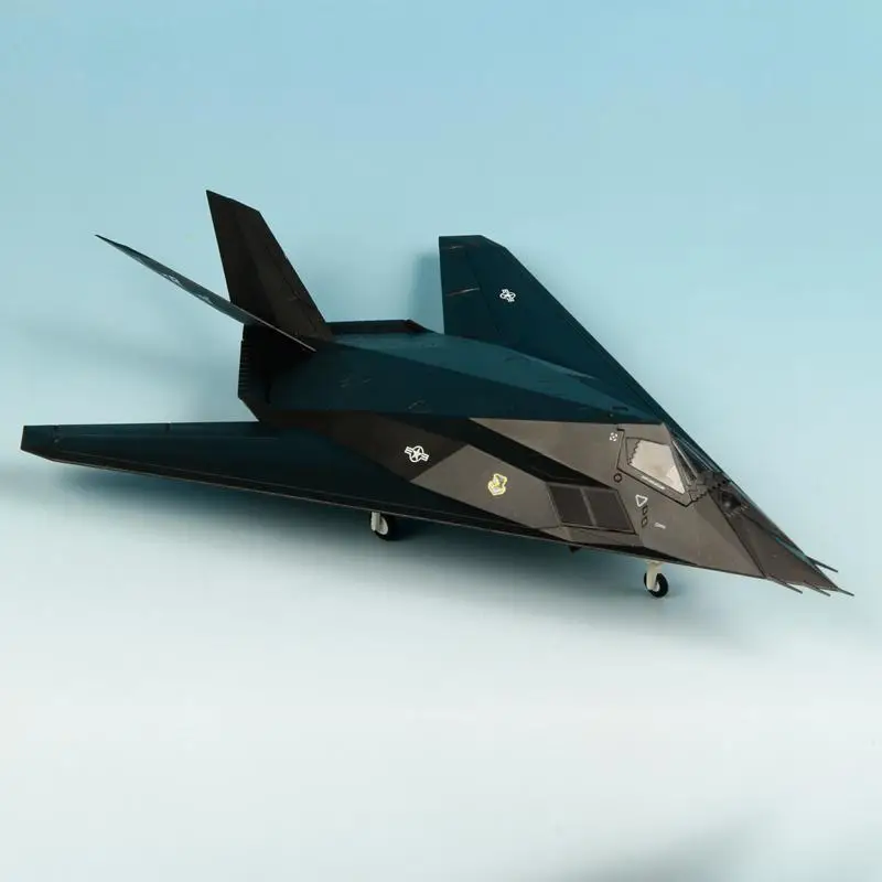 Модель самолета HOBBY MASTER USAF 37th TFW 415th TFS #81-0796 фатальное влечение деканпад Иракская