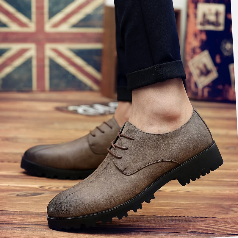 

Fashion Luxury Italian Mens Casual Loafers Rubber Oxford Shoes for Men Tide British Lace Up Derby Sneakers for Male Footwear