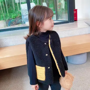 

Autumn Winter Lamb Wool Kids Vest Coat For Girls Waistcoat Toddler Girls Infant Sleeveless Outwear Children Double-sided Jacket