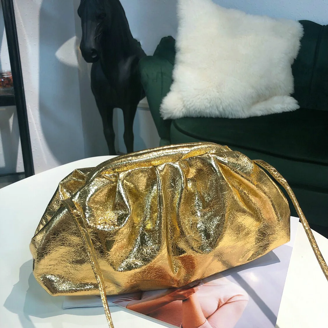 

Blocking Color Women Shoulder Bag Purses Handbags Totes Famous Designer PU Leather Retro Drop Shipping Glden Pouch Cloud Bag