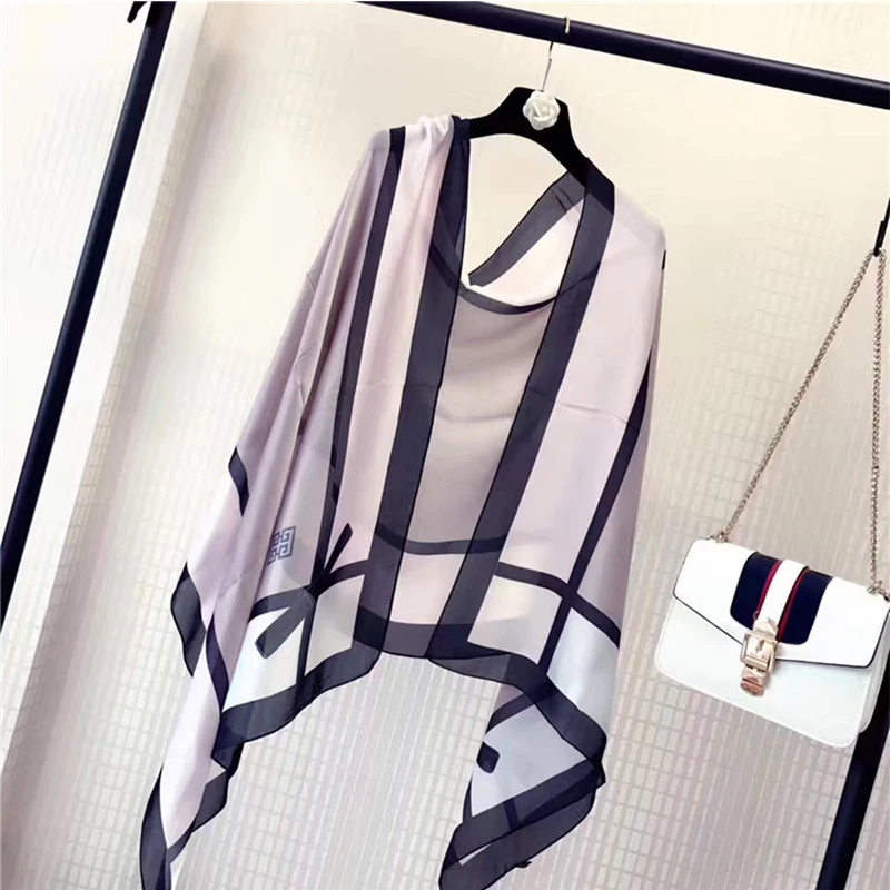 

Rayon 2019 New Horse Printing Women Ponchos and Capes Autumn and Winter Scarf Shawl Dual-use Women Poncho Cape Femme Cloak