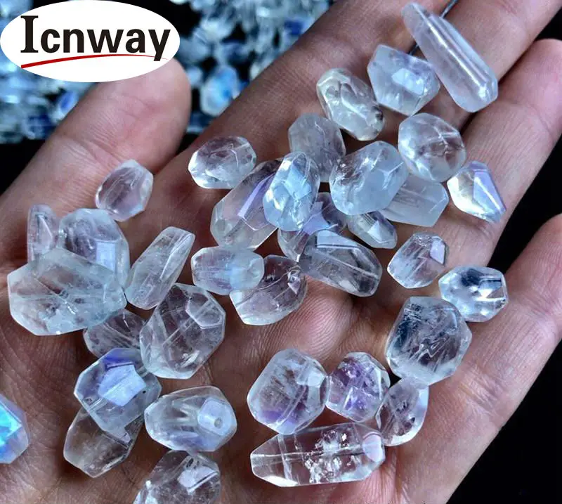 faceted bulk8X8X10mm Натуральный Белый Лунный камень Бусины 7*11 мм 1 шт случайный выбор для самостоятельного изготовления ювелирных изделий ювелирные изделия оптом - Цвет: faceted bulk8X8X10mm